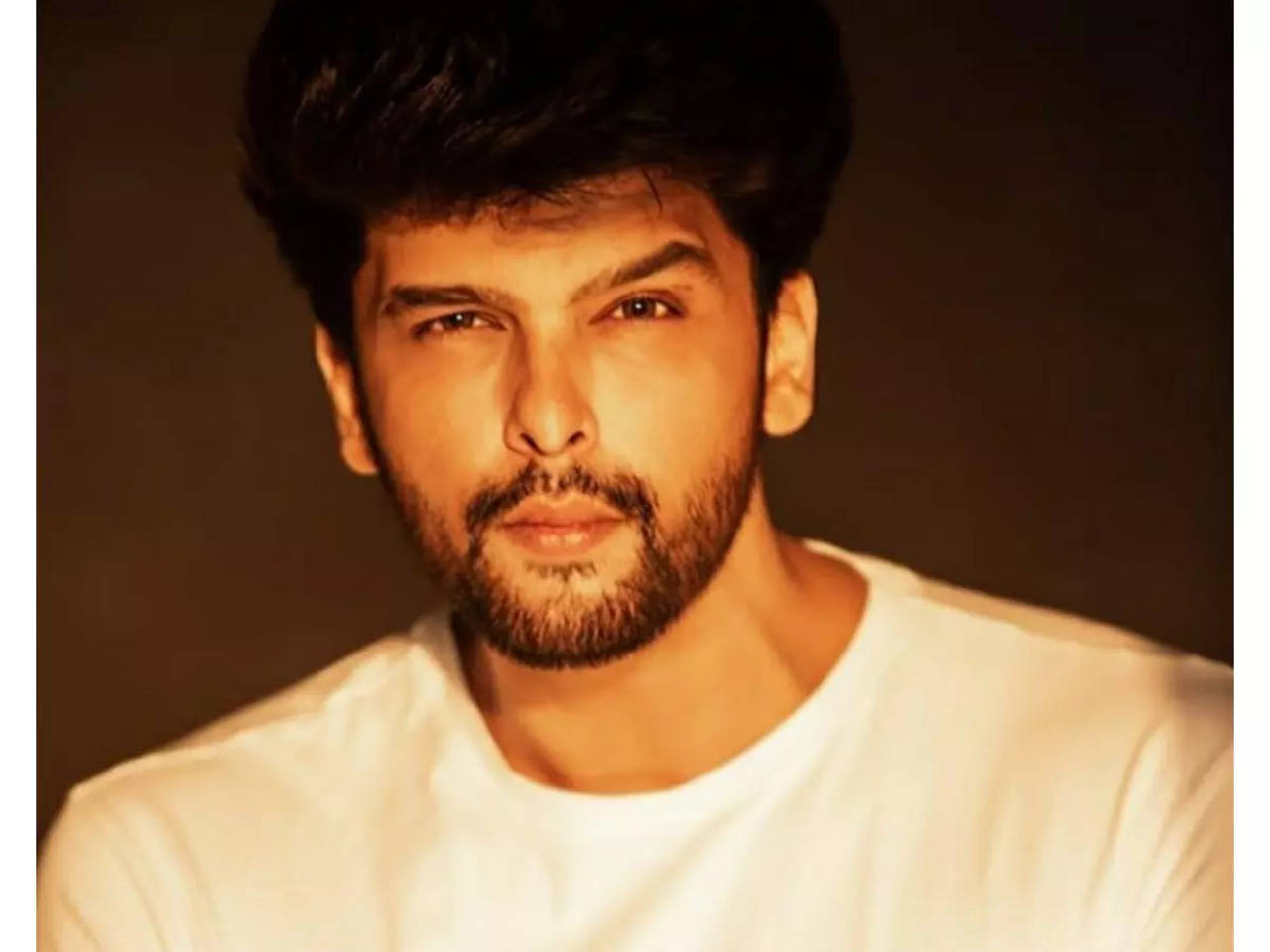 There's no particular formula to deal with a breakup, says Kushal Tandon  who talks about love, heart break and V-Day - Times of India