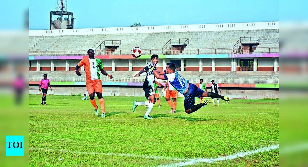 Kolhapur Football Season Kicks Off In Kolhapur Sans Spectators