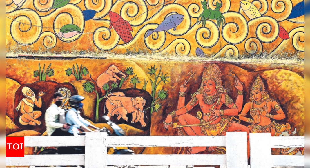 Artists told to 'modify' paintings in Chennai subway