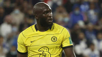 Romelu Lukaku ends drought as Chelsea reach Club World Cup final