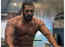 Salman Khan's trainer Rakesh Udiyar spills the beans on the superstar's fitness routine