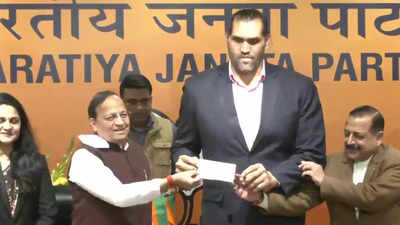 Punjab assembly polls: Wrestler Great Khali joins Bhartiya Janata Party in Delhi