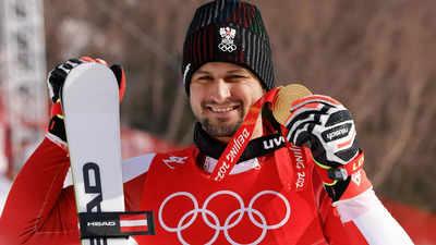 Winter Olympics: Mayer's skis help Strolz seal Austria's second alpine gold