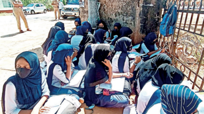 Karnataka: Students are being made pawns in political agenda, say educationists