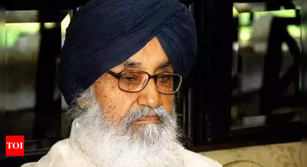 Badal: Badal Returns To Campaign Trail After Covid Recovery | Amritsar ...