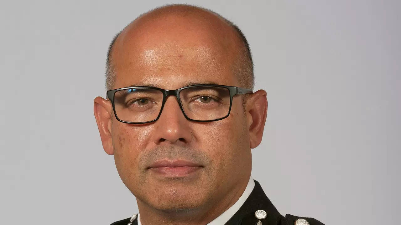 Indian-origin cop in short-list to be Scotland Yard chief – Times of India