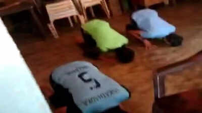 Namaz: Karnataka: Video of students offering namaz in govt school ...
