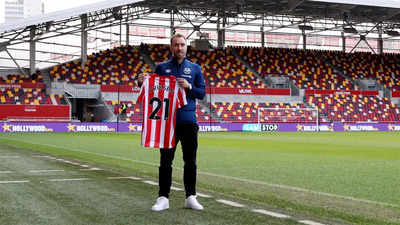 Eriksen 'bubbling' with Brentford but no date set for debut