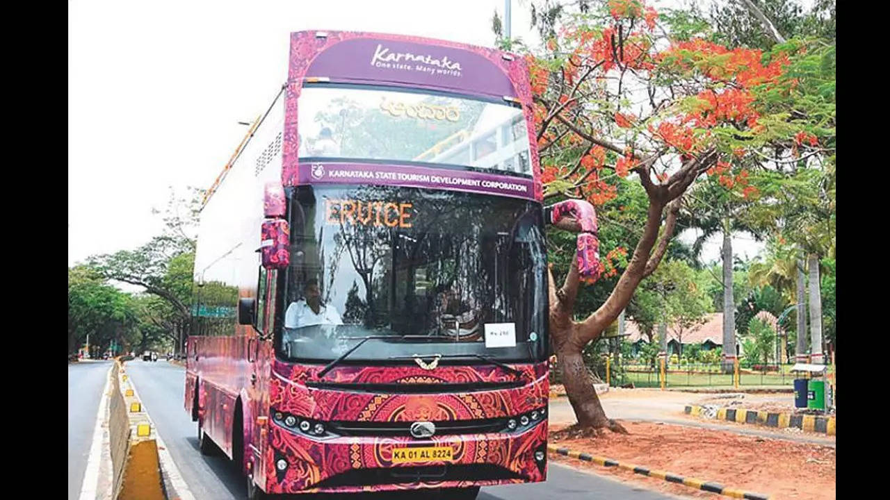 Bengaluru bus: Bengalureans can soon enjoy double-decker bus rides in new  e-avatar - The Economic Times