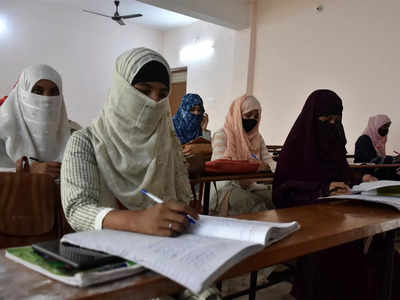 Hijab row: Karnataka govt extends holiday for PU Colleges till Feb 15