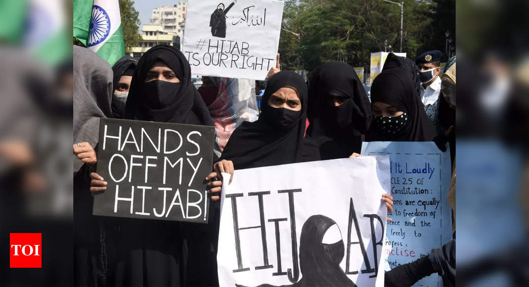 Hijab Controversy: Indian Muslim students say hijab ban forces choice ...