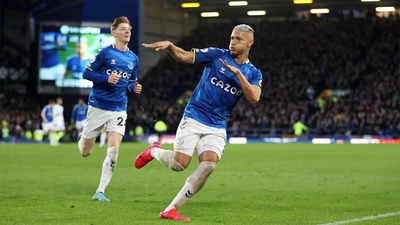 EPL: Everton rout Leeds United 3-0 to claim vital win