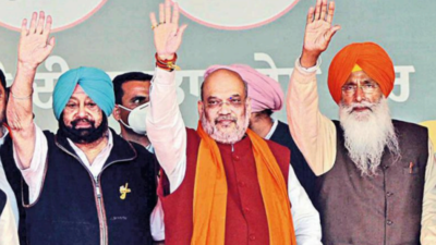 Amit Shah reaches out to Sikhs, talks national security, Punjabi valour