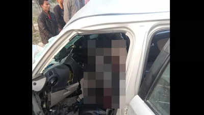 Uttar Pradesh: 4 killed as two vehicles collide head-on in Sitapur