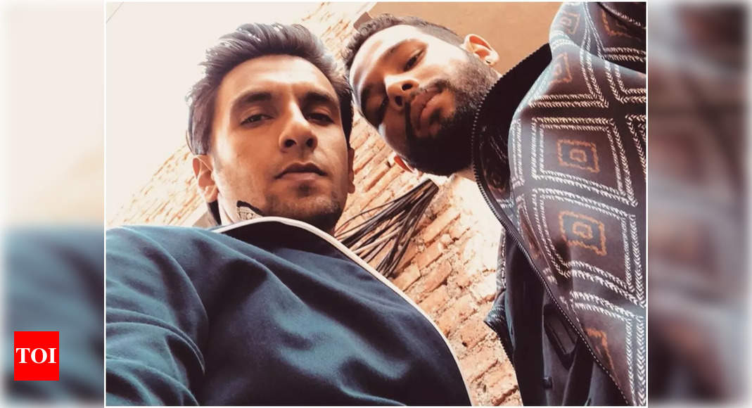 Siddhant Chaturvedi celebrates 3 years of ‘Gully Boy’; pens a note of gratitude for Alia Bhatt, Ranveer Singh and others – Times of India