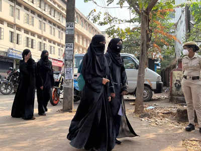 Chaos prevails in govt PU colleges as burqa-clad students denied entry citing HC order