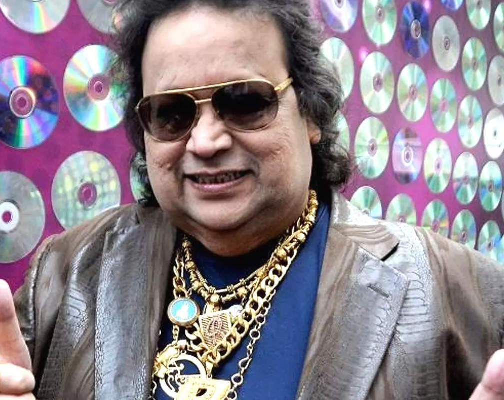 
'Bappi Lahiri collapsed in his daughter’s arms', says a report
