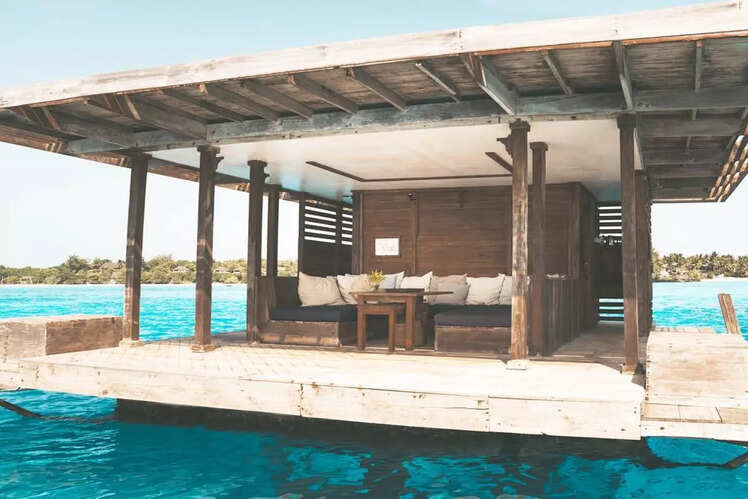Manta Resort Underwater Room, Tanzania