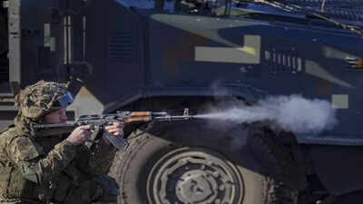 US challenges Russia to step back from Ukraine attack