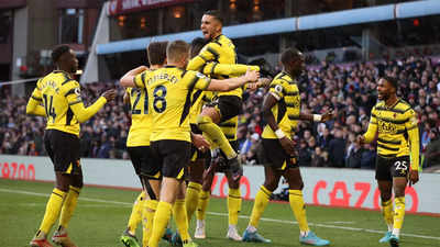 Premier League: Emmanuel Dennis scores late as Watford clinch first win since November