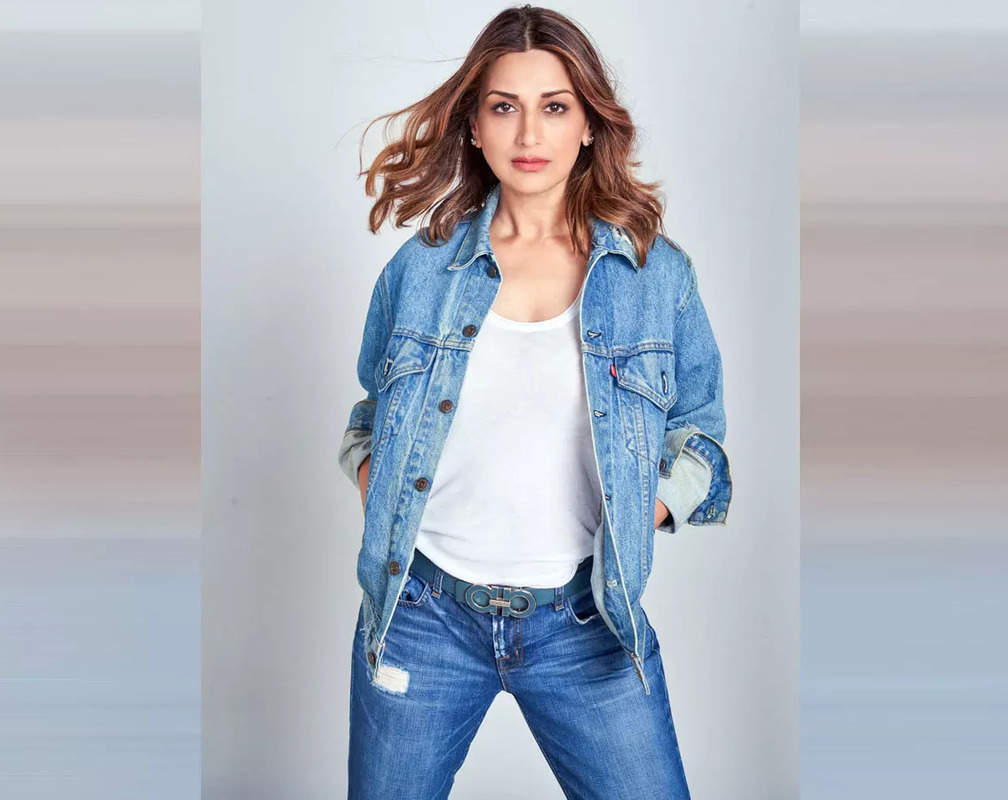 
Sonali Bendre returns to TV after four years with Dance India Dance Li’l Masters Season 5
