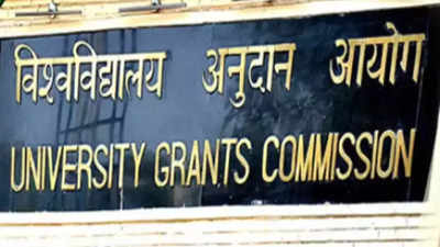 ugc: UGC to let 900 autonomous colleges offer online degrees | India News -  Times of India