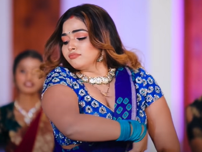Saba Khan impresses fans with her dance moves in the latest song 'Devra Nirkhe Badaniya'