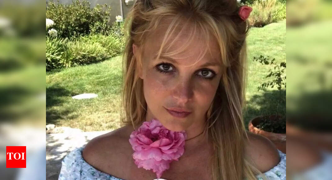 Britney Spears signs massive deal for tellall memoir English Movie