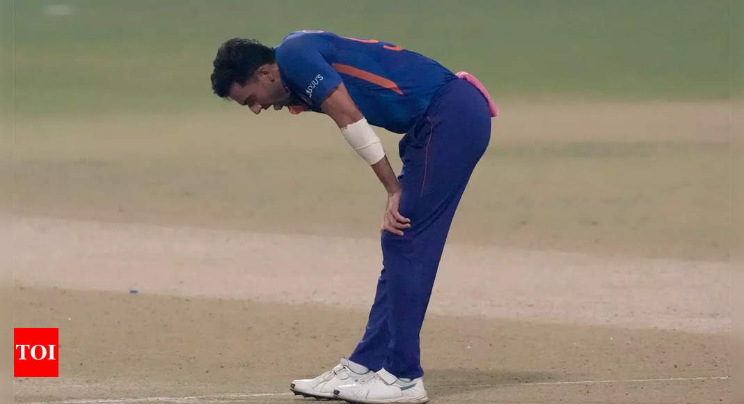 Hamstring injury rules Deepak Chahar out of SL T20Is