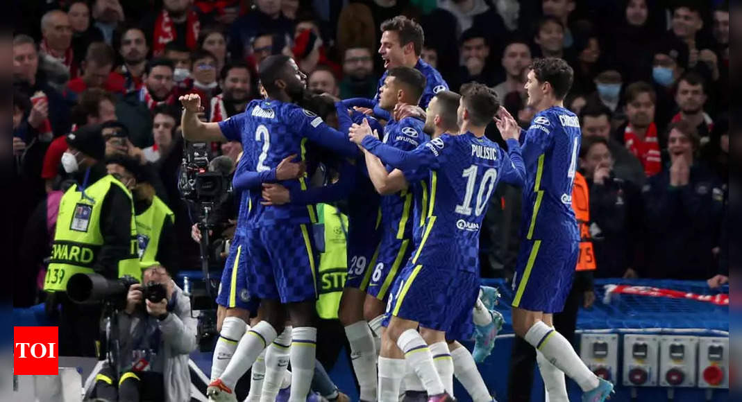 Champions League: Kai Havertz and Christian Pulisic earn Chelsea 2-0 win over Lille | Football News – Times of India