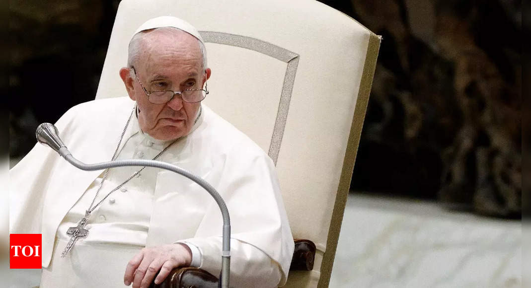 Pope warns of ‘increasingly alarming scenarios’ in Ukraine – Times of India