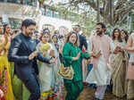 From dancing to kissing pictures, Shibani Dandekar and Farhan Akhtar share priceless moments from their wedding