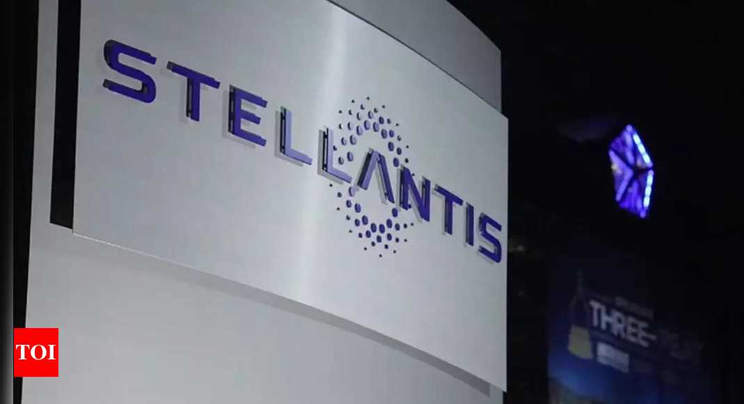 Automaker Stellantis Reaps $15 Billion Profit In 1st Year Of Merger ...