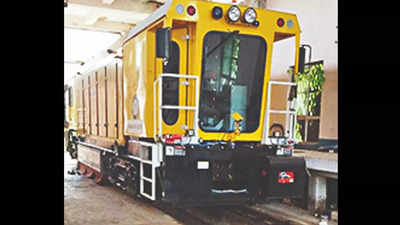 Kolkata: Track work slows down metro trains on North-South line