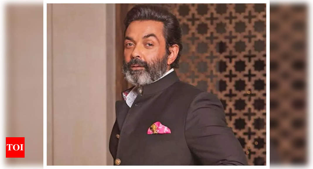 Amid Russia-Ukraine conflict, Bobby Deol’s video clip from ‘Players’ goes viral, netizens hail him ‘Lord Bobby’ – Watch – Times of India