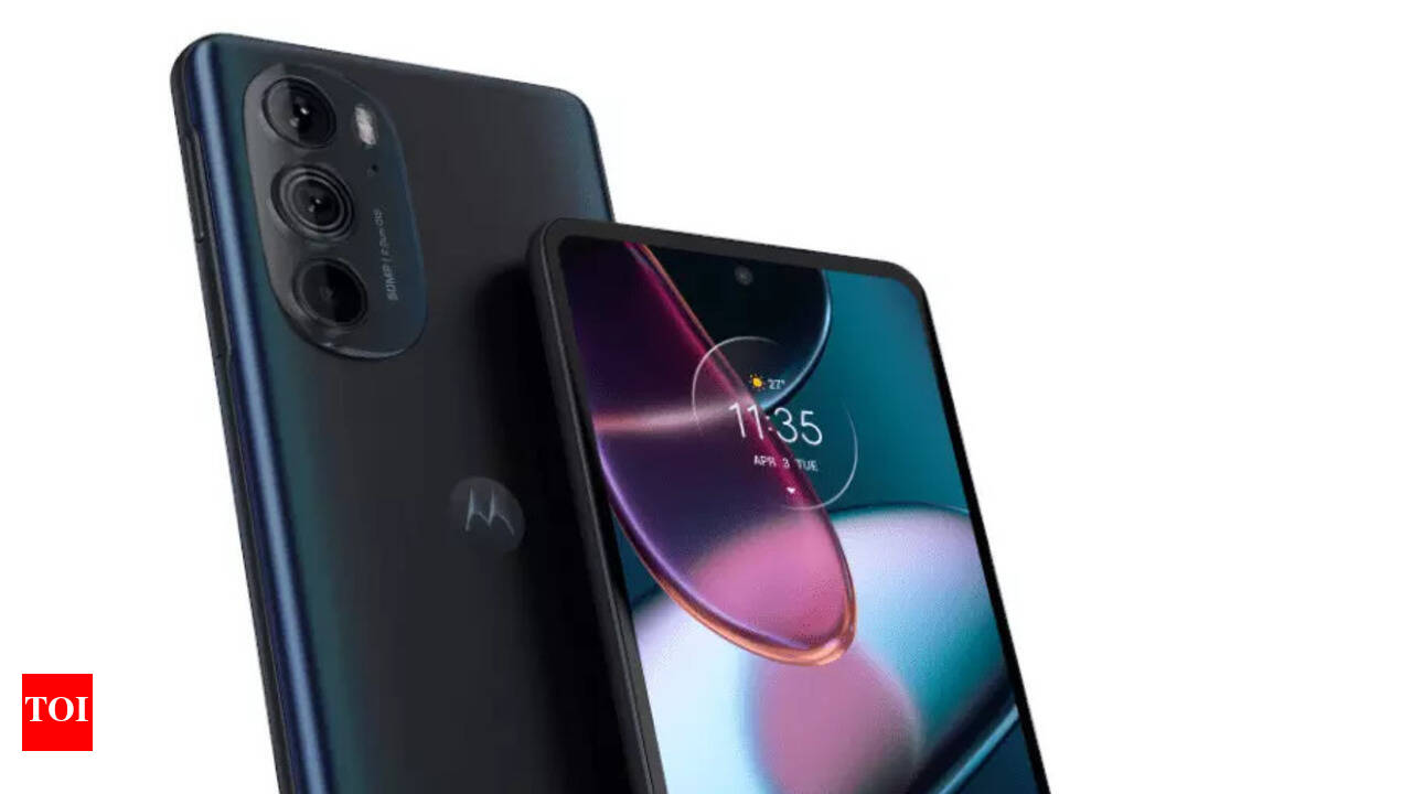 Motorola Edge 30 Pro with Snapdragon 8 Gen 1 SoC launched in India