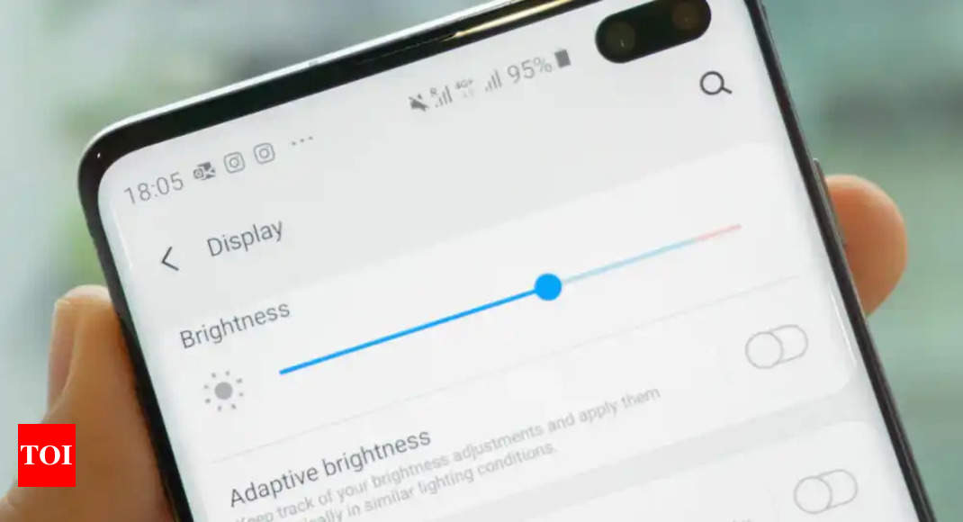 Explained: Know all about the auto-brightness feature on your devices -  Times of India