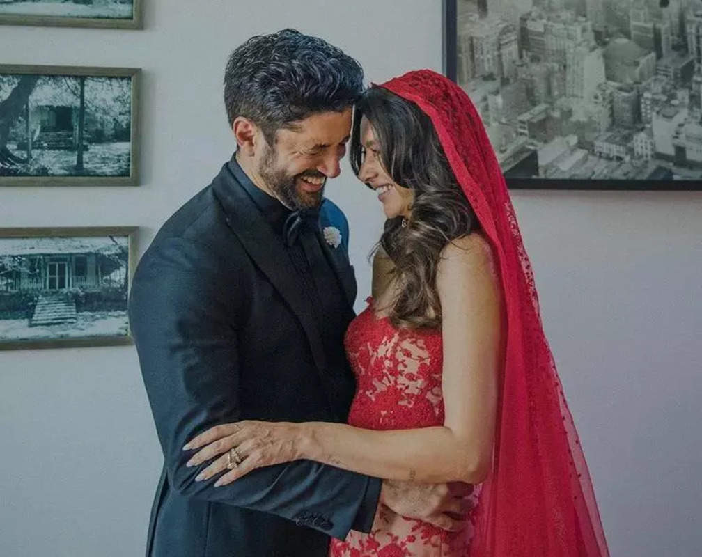 
Inside Shibani Dandekar and Farhan Akhtar’s intimate wedding ceremony
