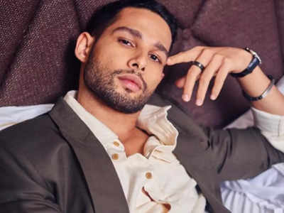 Siddhant Chaturvedi on his breakup with girlfriend of 4 years: I had to choose between love and ambition