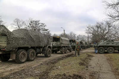 Why isn’t NATO fighting Russia? Indian army generals respond