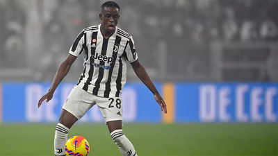 Juve's Zakaria out for three weeks with thigh injury