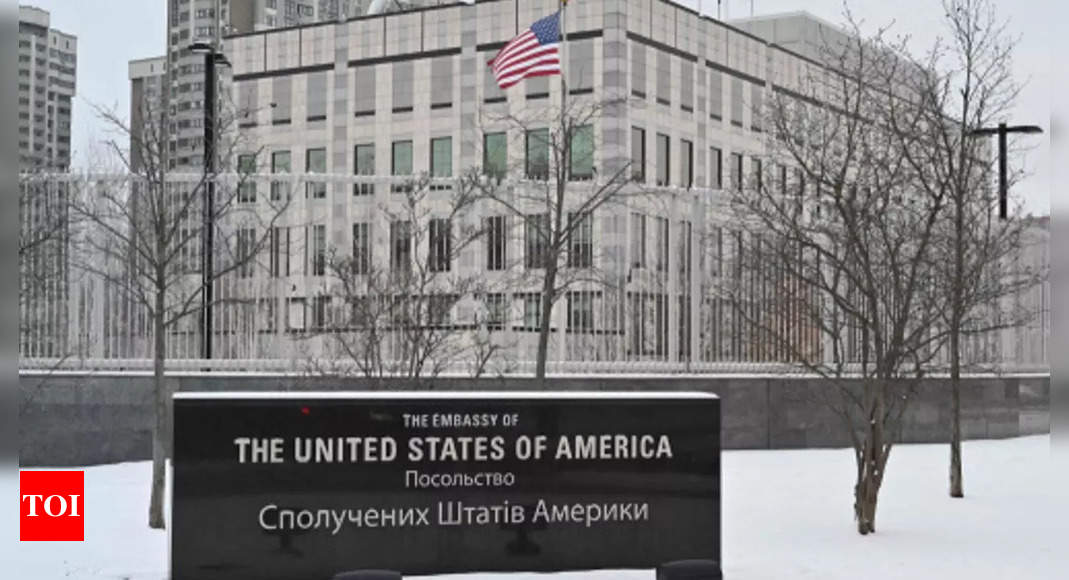 russia:  US shuts embassy in Belarus, OKs evacuation from Moscow – Times of India