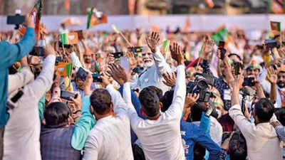 'Modified' Varanasi gears up for grand finale of the polls
