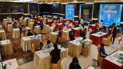 Senior national chess: Five players share lead