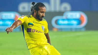 ISL: Harmanjot Khabra banned for Kerala Blasters FC's last 2 league matches