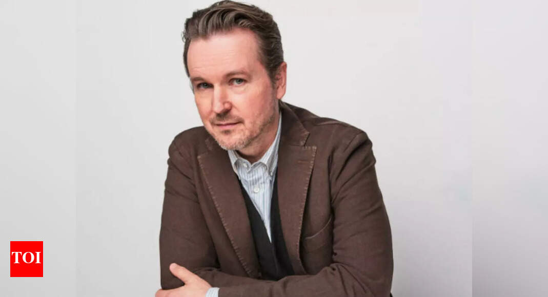 'The Batman' director Matt Reeves misses film premiere due to Covid19