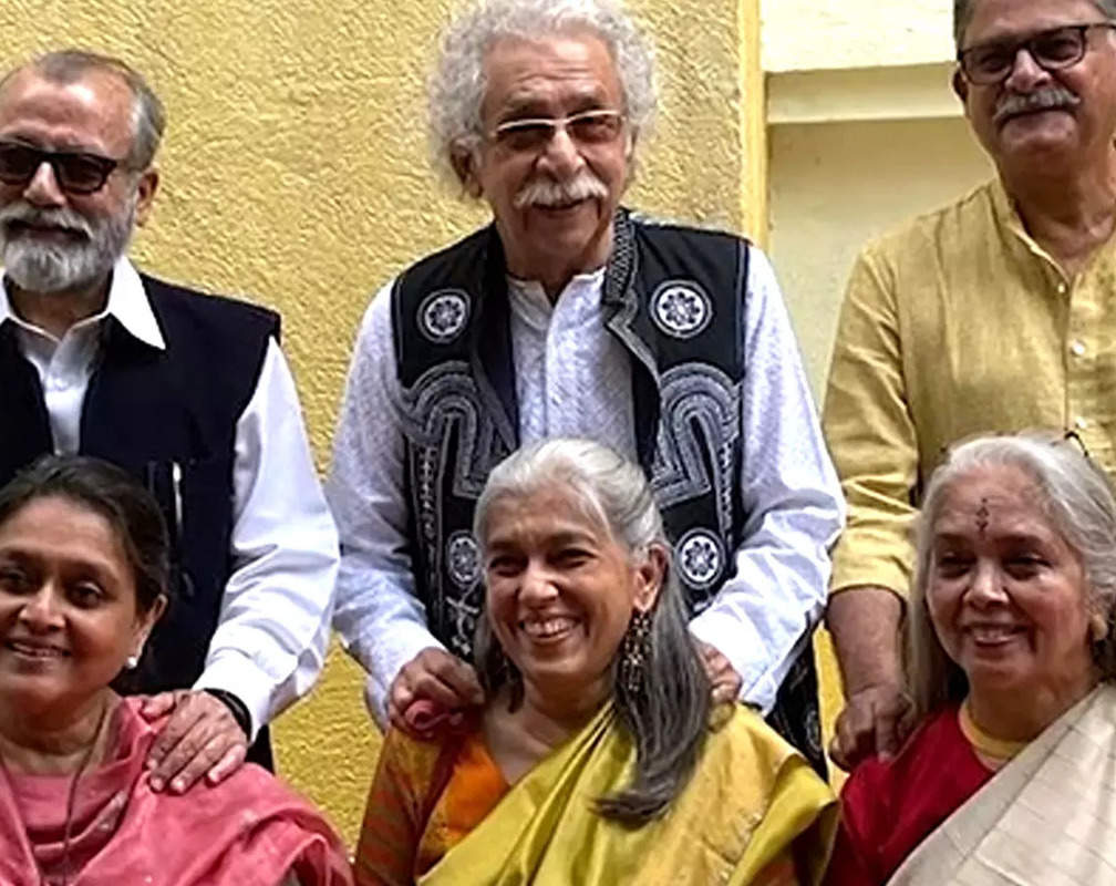 
'Einstein is alive': Netizens adore Naseeruddin Shah's look as his picture with Pankaj Kapur from daughter Sanah Kapur's wedding goes viral
