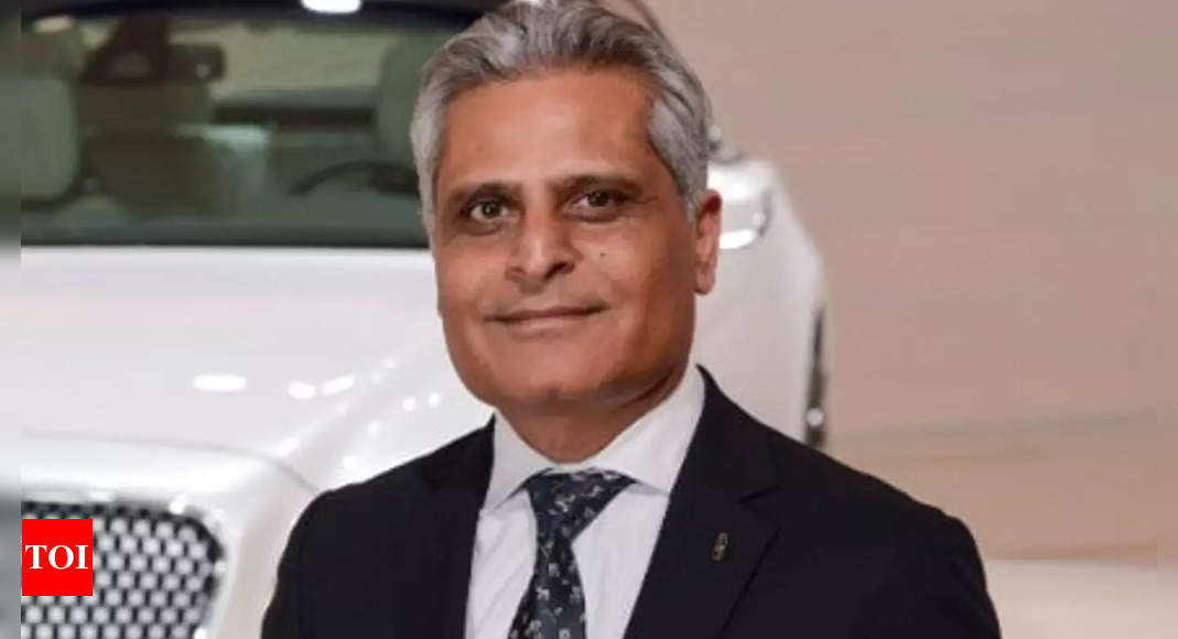 India-born Kumar Galhotra gets top position at Ford global division – Times of India