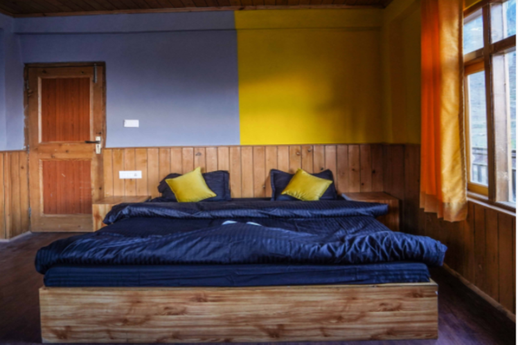 Whoopers Hostel, Kasol