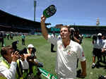 Shane Warne passes away at 52, these pictures of the Australian cricket legend will make you emotional